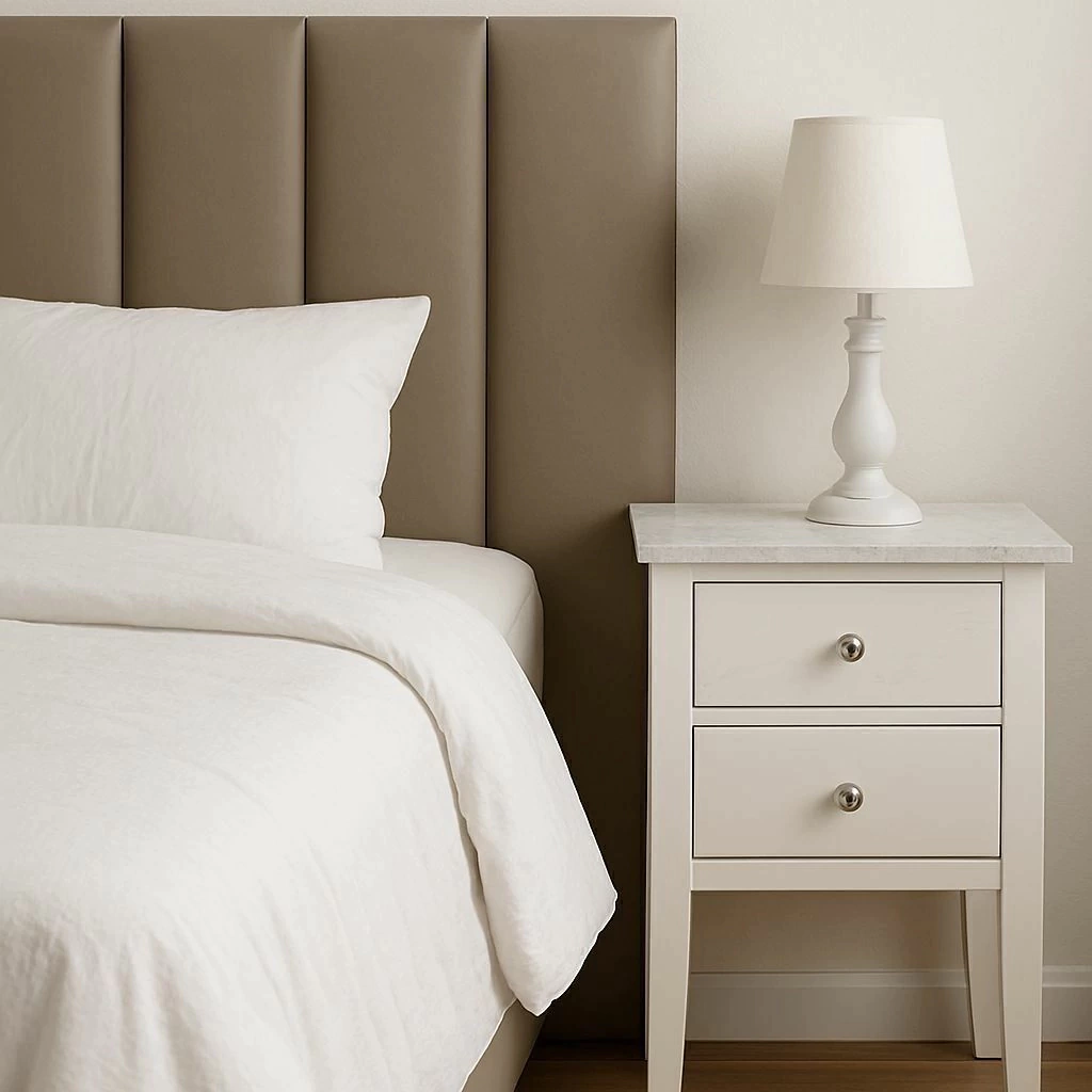 Mesa de luz simil carrara